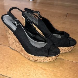 Black wedges women’s size 5